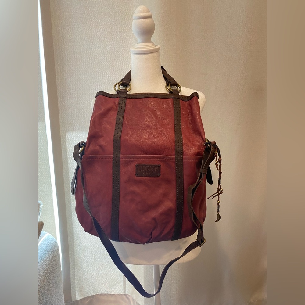 Lucky brand brown/burgundy shoulder satchel bag with stripped colored lining - Picture 1 of 12